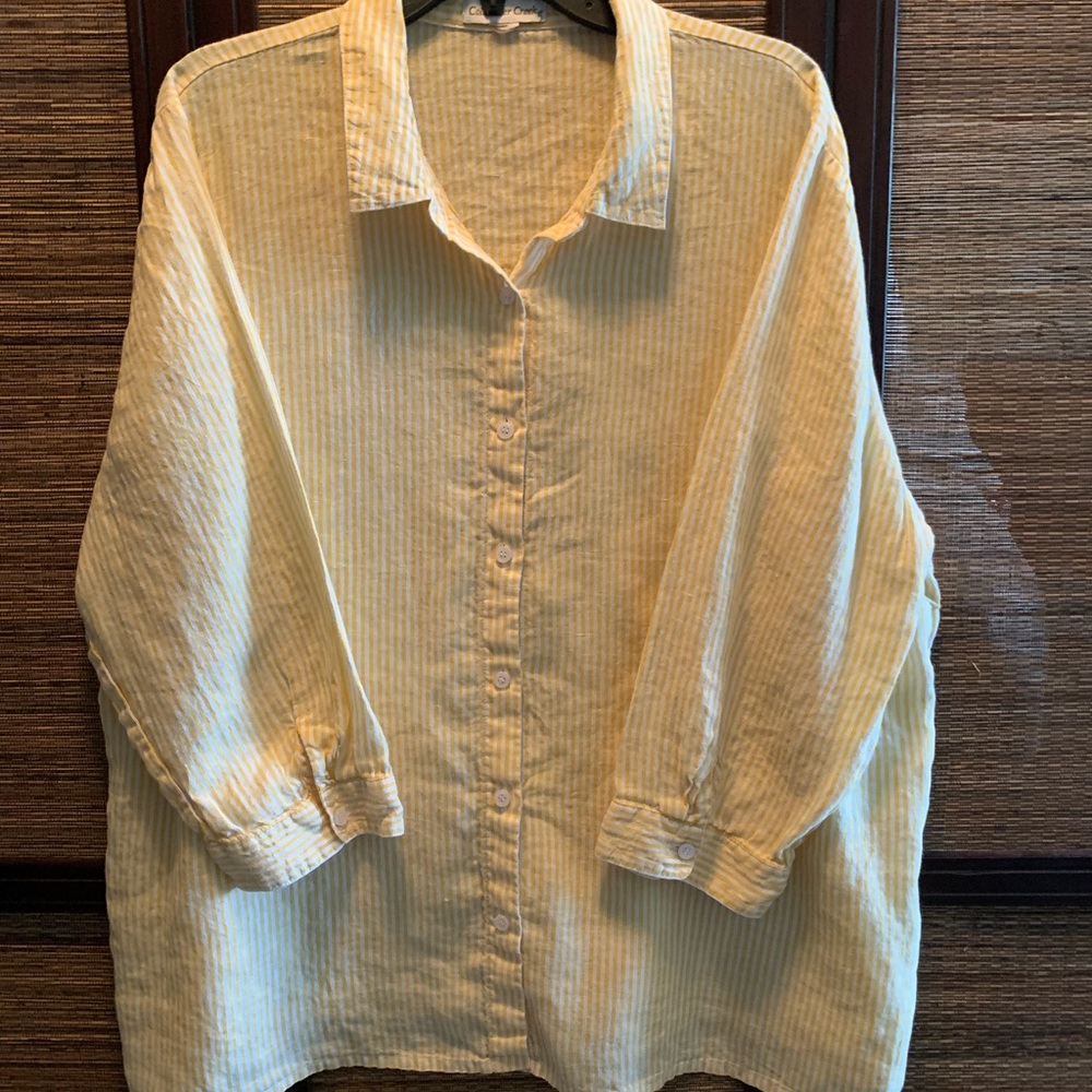 Coldwater Creek Cream Casual Button Down Shirt